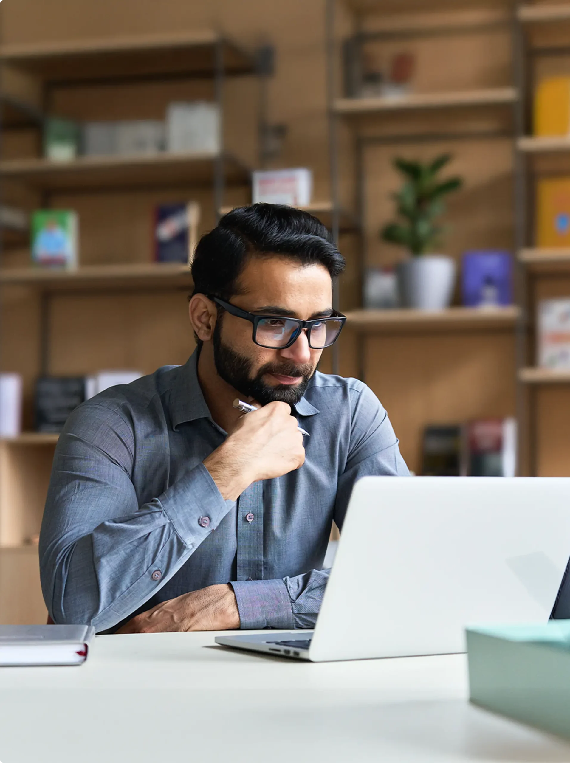 Start Your Online Business in Dubai: Fast Digital Setup at Dubai South Business Hub Free Zone